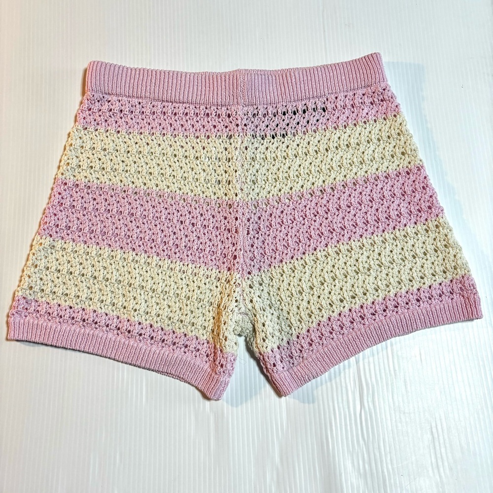 NWT PrettyLittleThing Plus Striped Crochet High Waist Shorts XXL